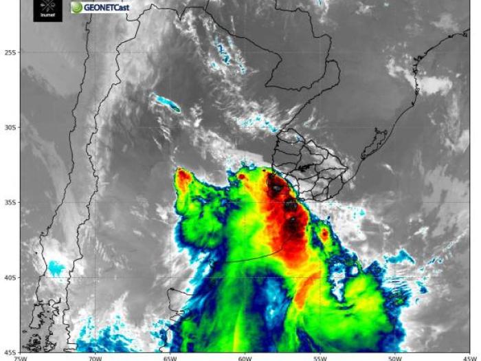 Imagen satelital infrarroja